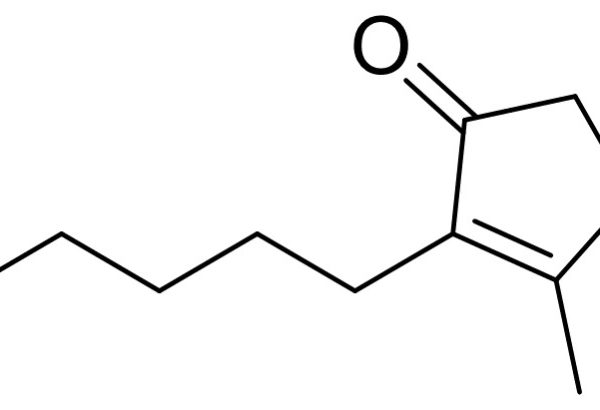 2-Pentyl-3-Methyl-2-Cyclopenten-1-One
