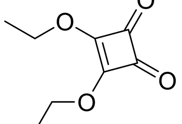 3,4-Diethoxy-3-cyclobutene-1,2-dione