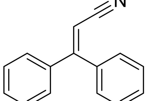 B-Phenylcinnamonitrile