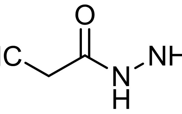 Cyanoacetohydrazide